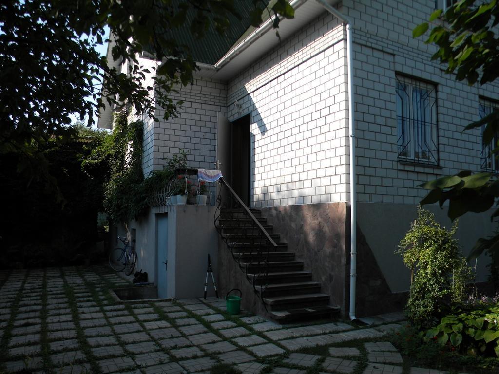 基輔 达查旅馆酒店 外观 照片